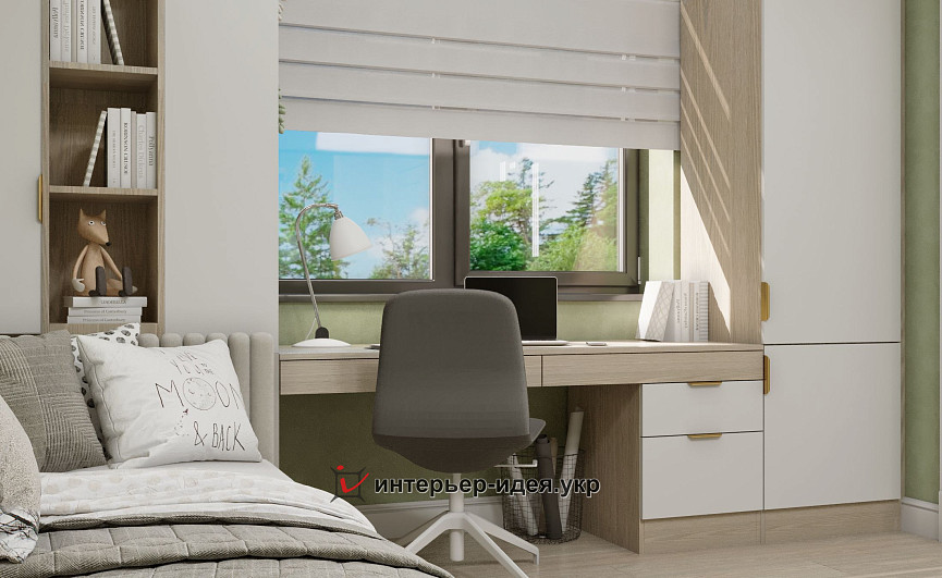 Світла дитяча кімната в класичному стилі з додаванням зелених відтінків