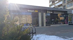 Фасад офісної будівлі в центрі Черкас
