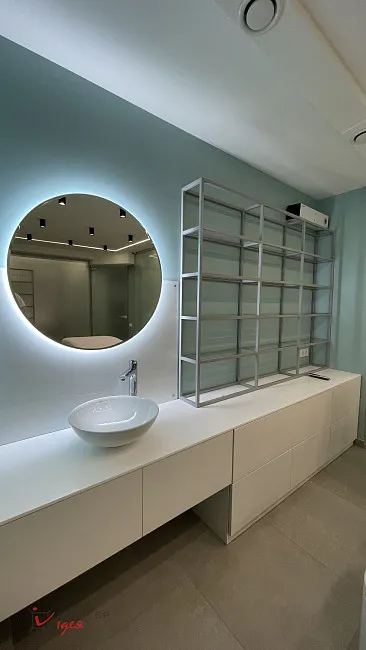 Салон краси &quot;EIS&quot; площею 60 м²